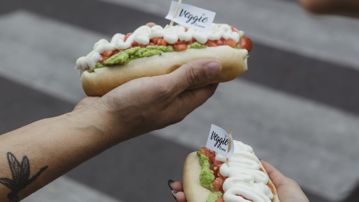 Dominó activa inédita promoción en la Maratón de Santiago