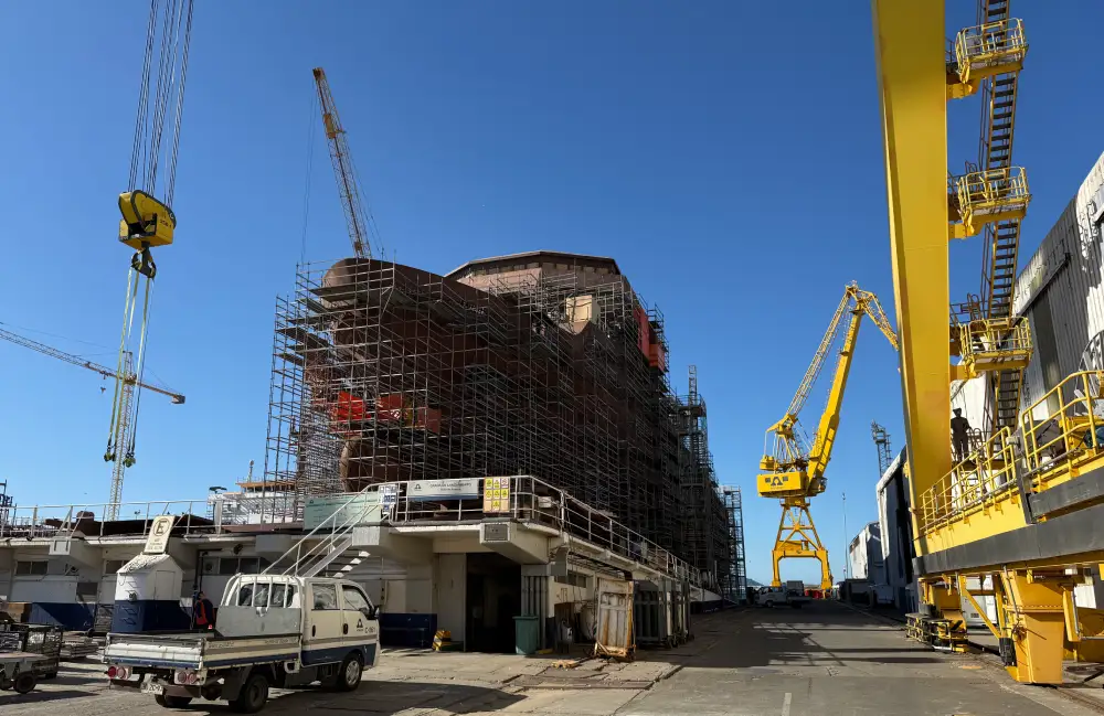 Escotillón IV: cuando el poder marítimo se construye -y se decide- en casa