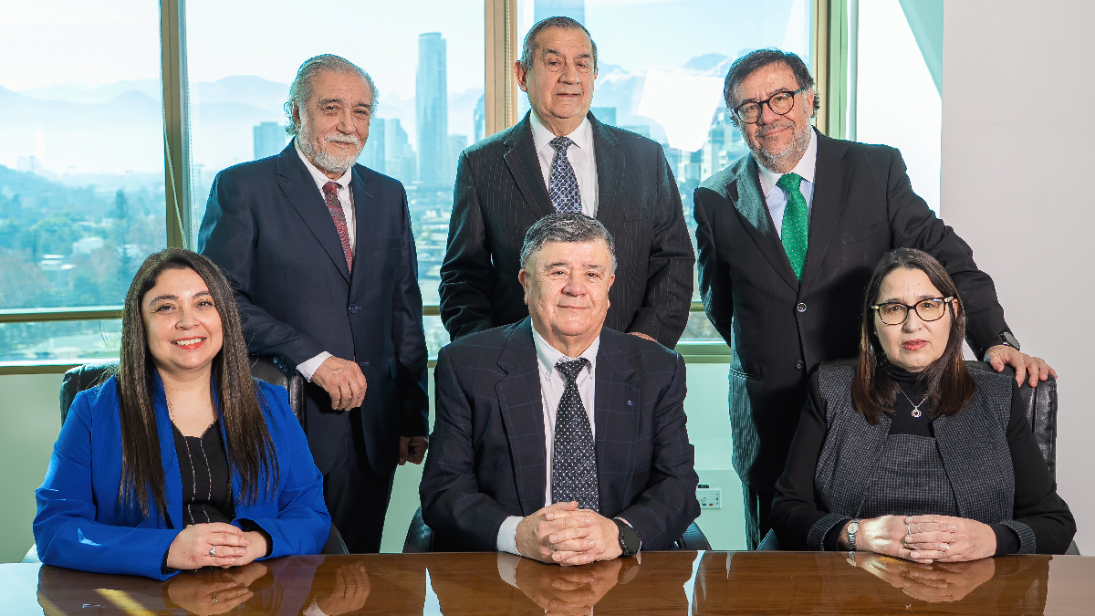 MBA Chile relanza su marca y suma a referentes del mercado para liderar su expansión legal y corporativa