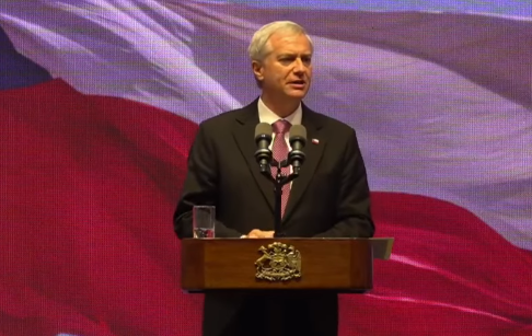 Pdte Kast le responde al timonel de los profesores tras crítica por su inglés en la ONU