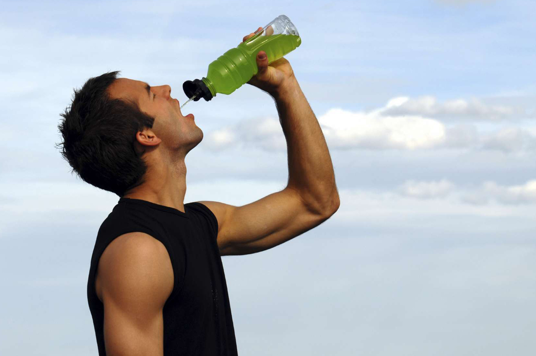 Salud: Jugos como hidratantes post-Deporte