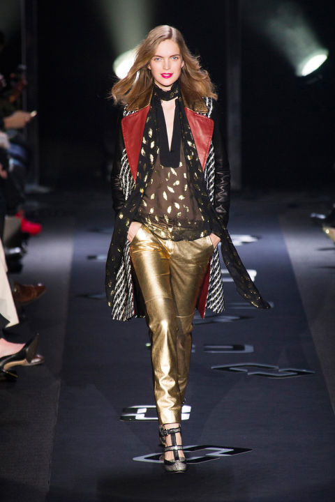 hbz-david-bowie-inspired-runway-dvf-fall-2013-imaxtree