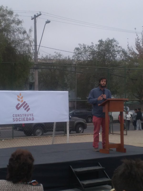 Abogado Cristián Stewart, coordinador del movimiento social cristiano de oposición.