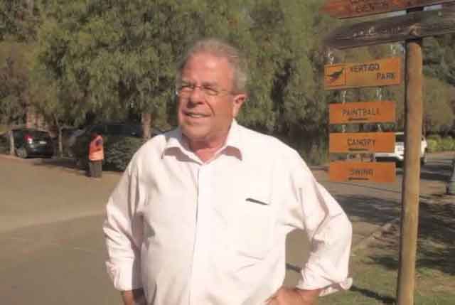 El concejal Pedro Davis apoyado por el PS, el PPS e independiente es la mejor carta para suceder al actual edil DC.