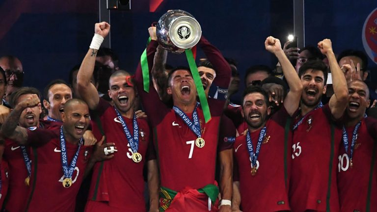 Portugal será el rival de Chile en el “duelo de campeones”
