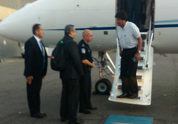 El Presidente de Bolivia, esta mañana a su llegada a Nueva York.