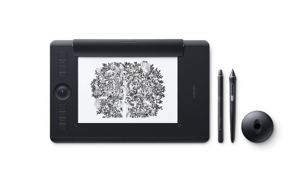 pth660p_intuospro_paperedition_overheadview_v1_rgb