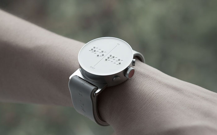 blind-people-braille-smartwatch-dot-7