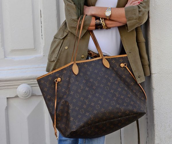 bolsos-de-lujo-bolsos-de-marca-complementos-de-lujo-accesorios-de-lujo-reloj-oyster-tendencias-de-moda-blogueras-de-moda-blogueras-españolas-tendencias-de-moda-2015-moda-2015