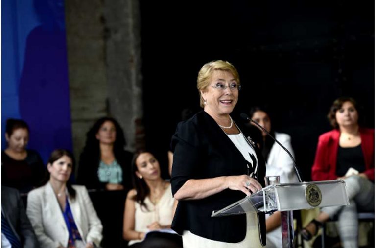 Bachelet: “Hoy día, en Chile, las mujeres tenemos más poder que antes”