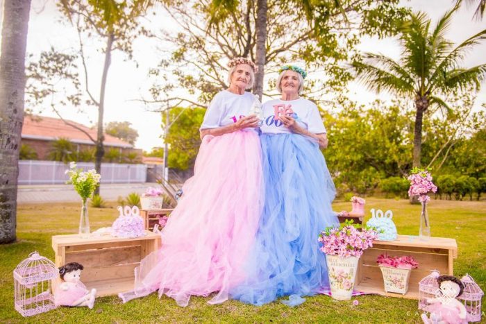 Brazilian-twins-celebrate-100-year-anniversary-with-photo-essay-591d4085ebfc1__880
