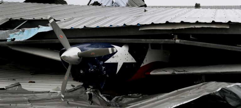 Harvey avanza en Texas: Se desconoce magnitud real de los daños, hasta ahora 1 muerto