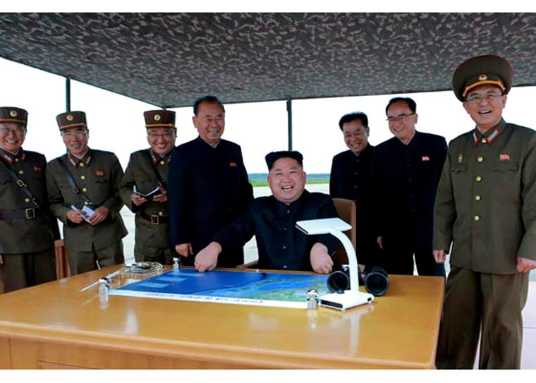 Corea del Norte desafía a la ONU y promete que lanzará más misiles