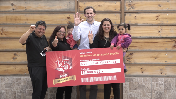 DOMINIC VELÁSQUEZ - MCKAY