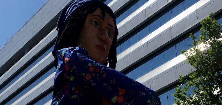 Emotivo “Santiago es Carnaval” dedicado a Violeta Parra