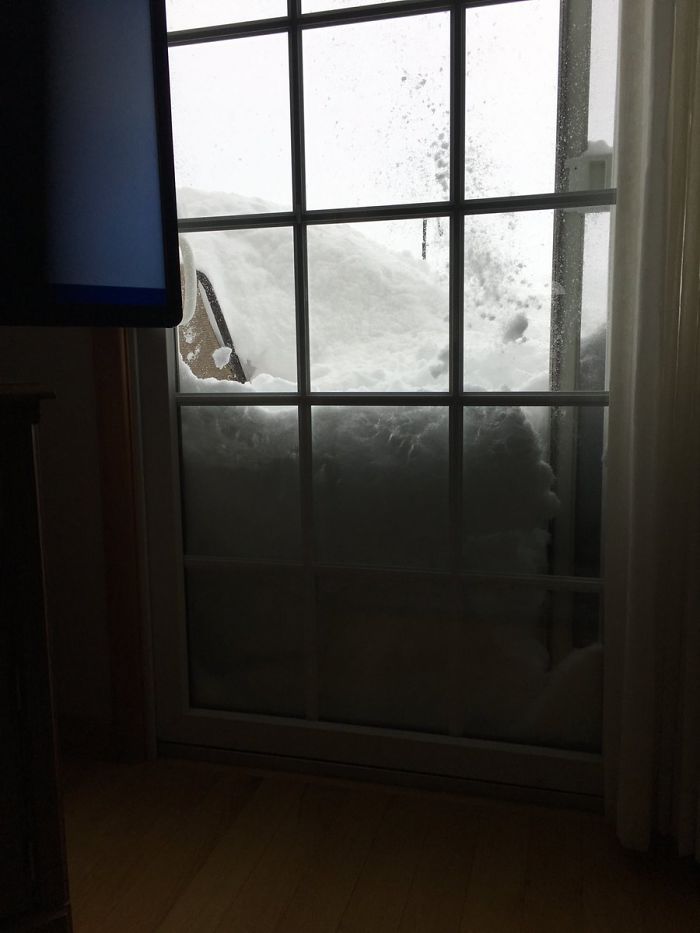 947128637286907905-1-png__700