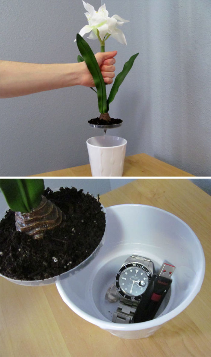how-to-hide-things-secret-hiding-places-9-5a38df2c42035__700
