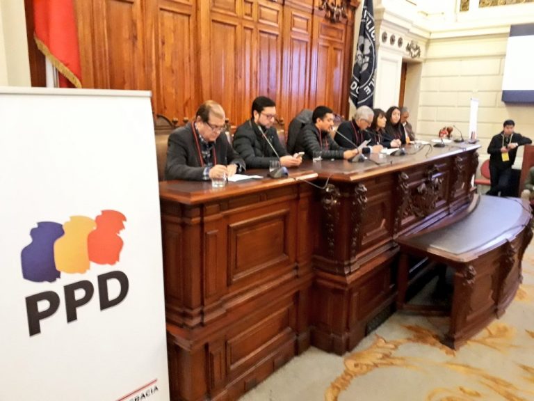 Heraldo  Muñoz abre Directiva Nacional del PPD y anuncia que buscarán alianzas con el Frente Amplio