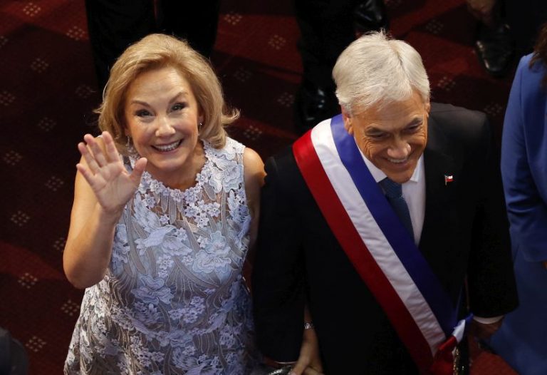 Mujer Maravilla: Cecilia Morel supera a Bachelet en mujeres más influyentes del país y Twitter se rebela
