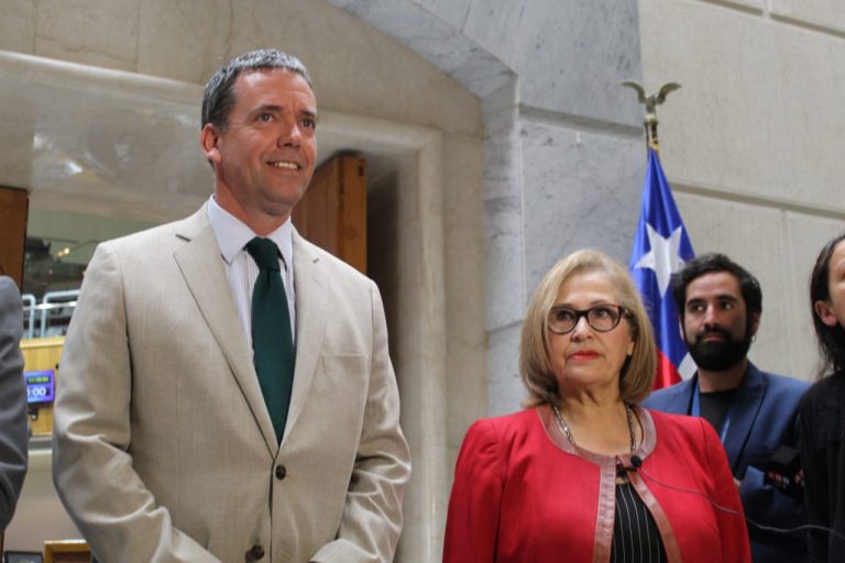 Harboe declina asumir presidencia del Senado y será reemplazado por Adriana Muñoz