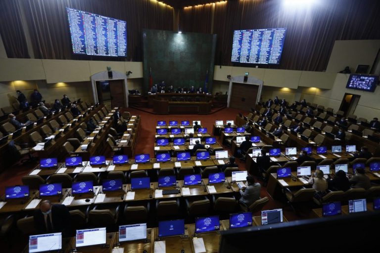 Cámara aprueba comisión investigadora sobre cifra de muertos por Covid-19 en el país