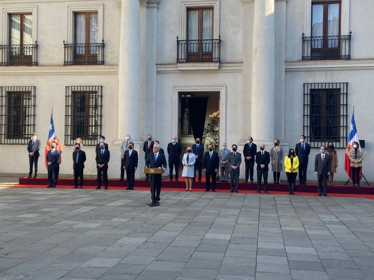 Un derrotado Presidente Piñera reempodera a la UDI en ministerios estratégicos como Interior y Segpres, en el “Gabinete del Adiós”
