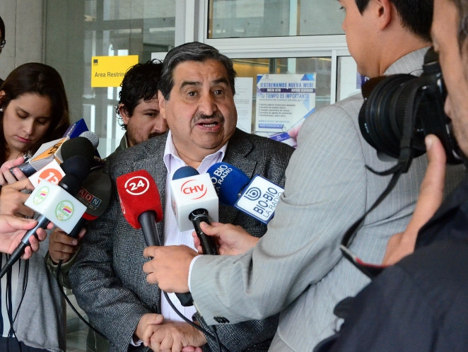Alcalde de El Bosque pide mantener el IFE: “La crisis económica en las comunas aún no se ha superado”