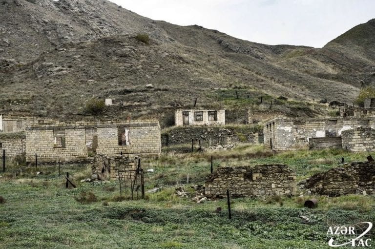 Azerbaiyán gastará más de US$1.300 millones en reconstrucción de sus territorios en Nagorno-Karabaj