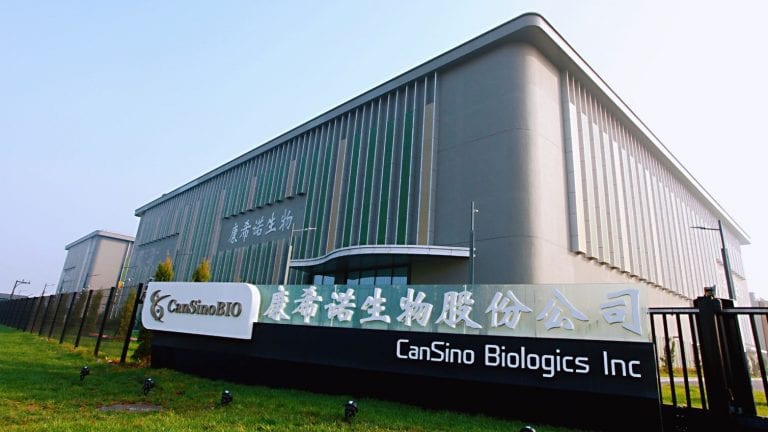 ISP aprobó uso de emergencia de la vacuna chino-canadiense CanSino