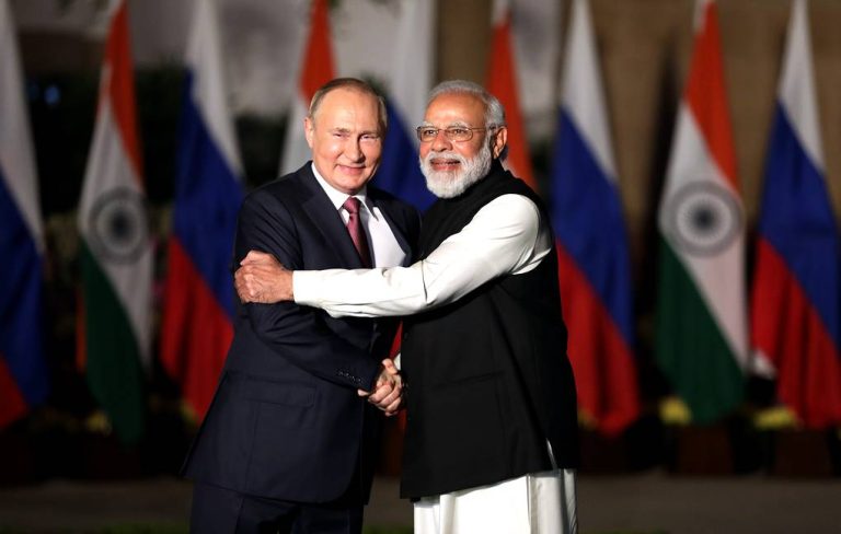 Putin llega a India para reforzar “relaciones privilegiadas especiales, asociación estratégica entre Rusia e India”