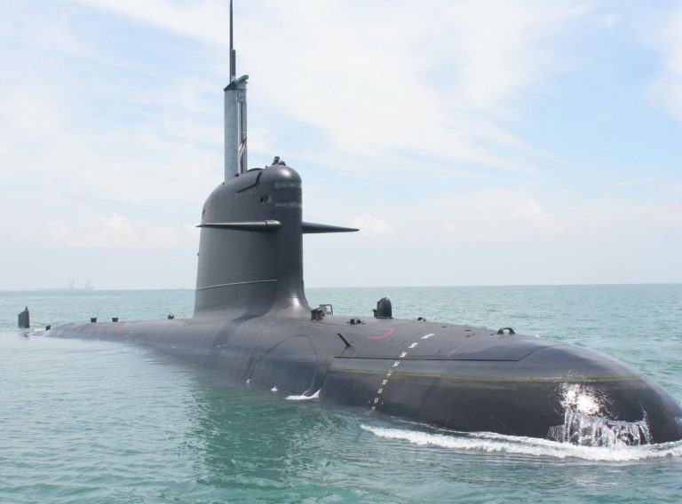 Argentina analiza reconstruir su fuerza de submarinos adquiriendo 4 unidades en Francia